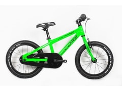 Dětské kolo Core Nipper 16 zelená Schwalbe Black Jack 2017 - Dětské kolo Core Nipper 16 zelená Schwalbe Black Jack 2017